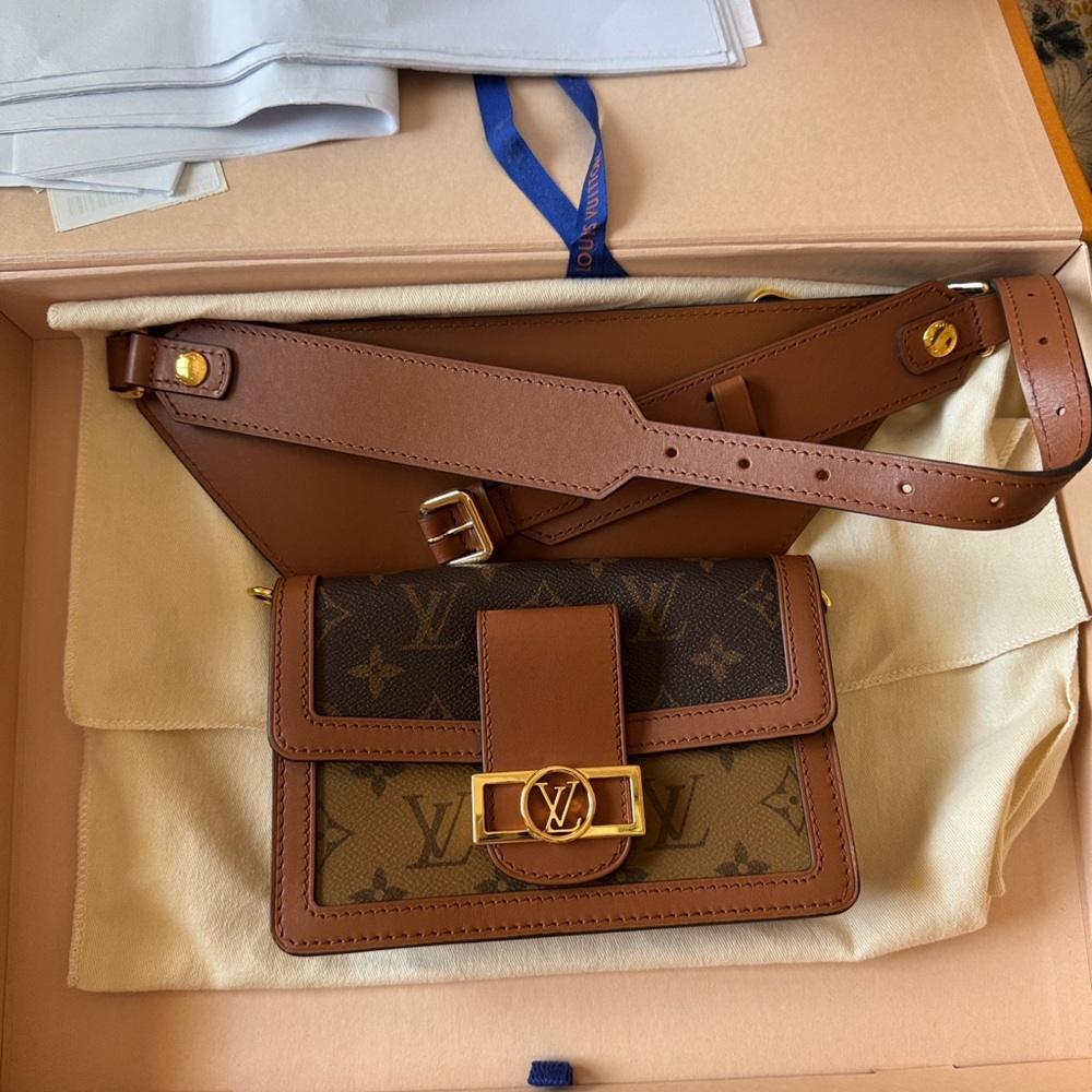 Louis Vuitton Dauphine Bag/Belt NWT and Box - Picture 9 of 10